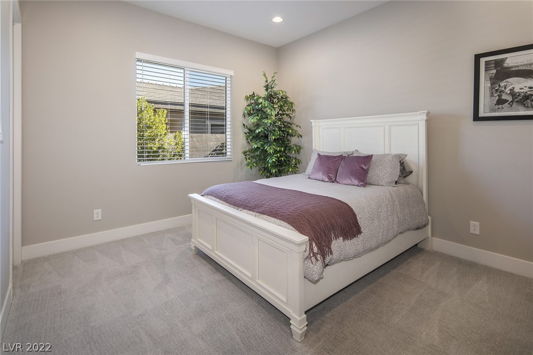 8493 Wolf Mountain Court
