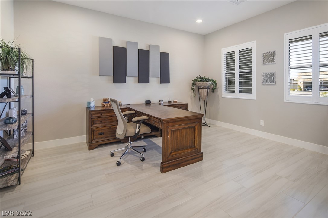 8493 Wolf Mountain Court