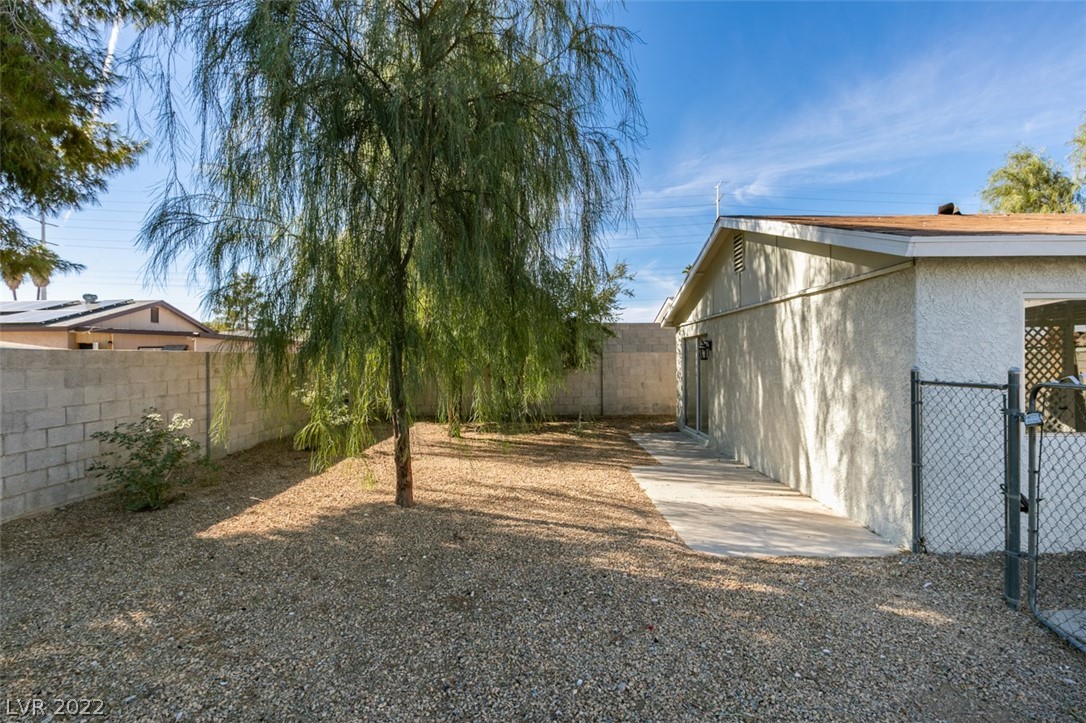 5447 Plainview Avenue