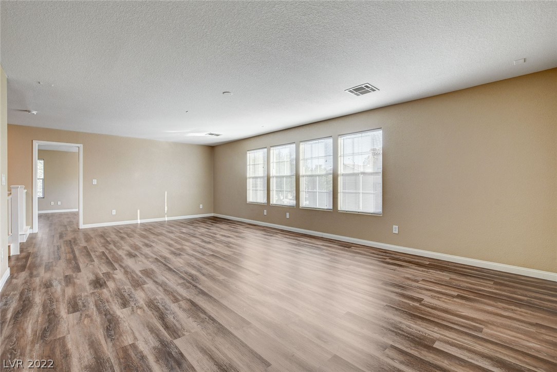 7273 Commanche Agate Court