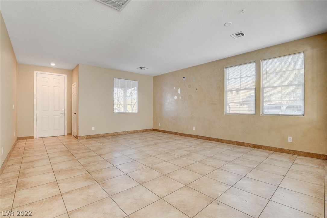 7273 Commanche Agate Court