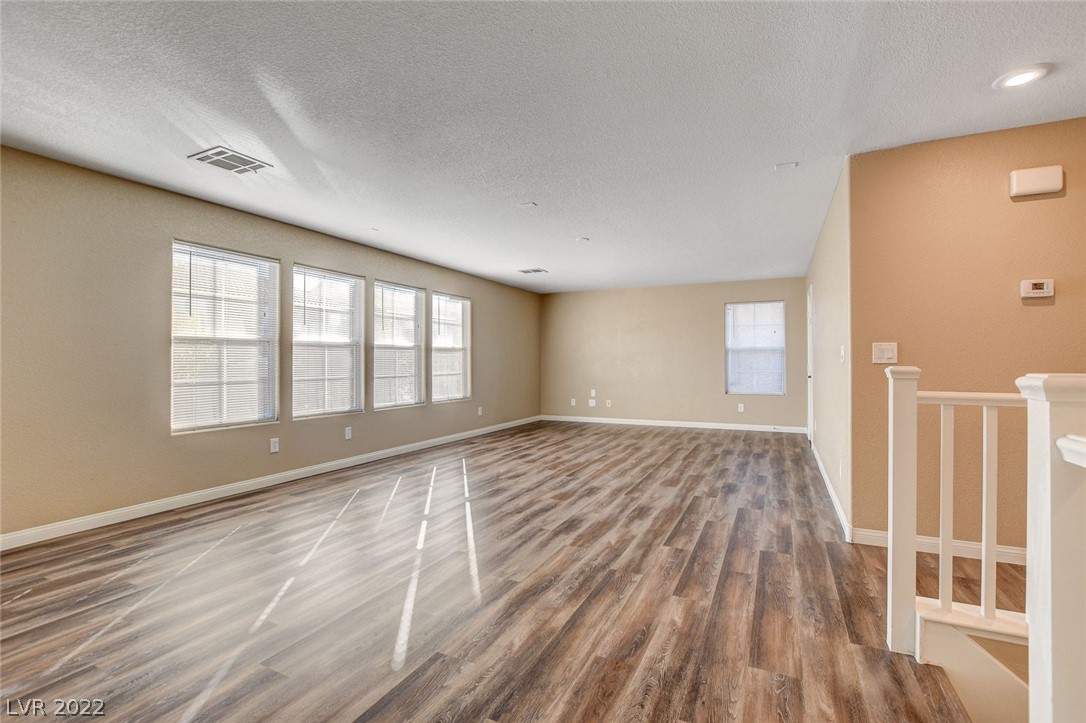 7273 Commanche Agate Court