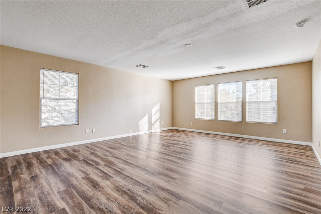 7273 Commanche Agate Court