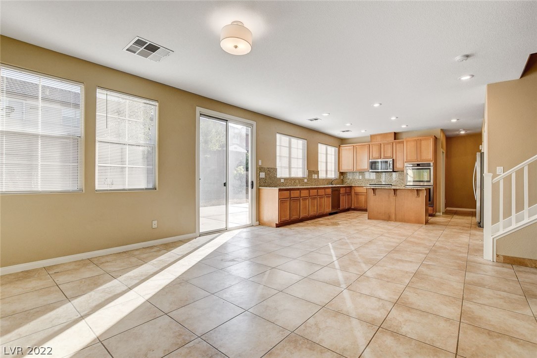 7273 Commanche Agate Court