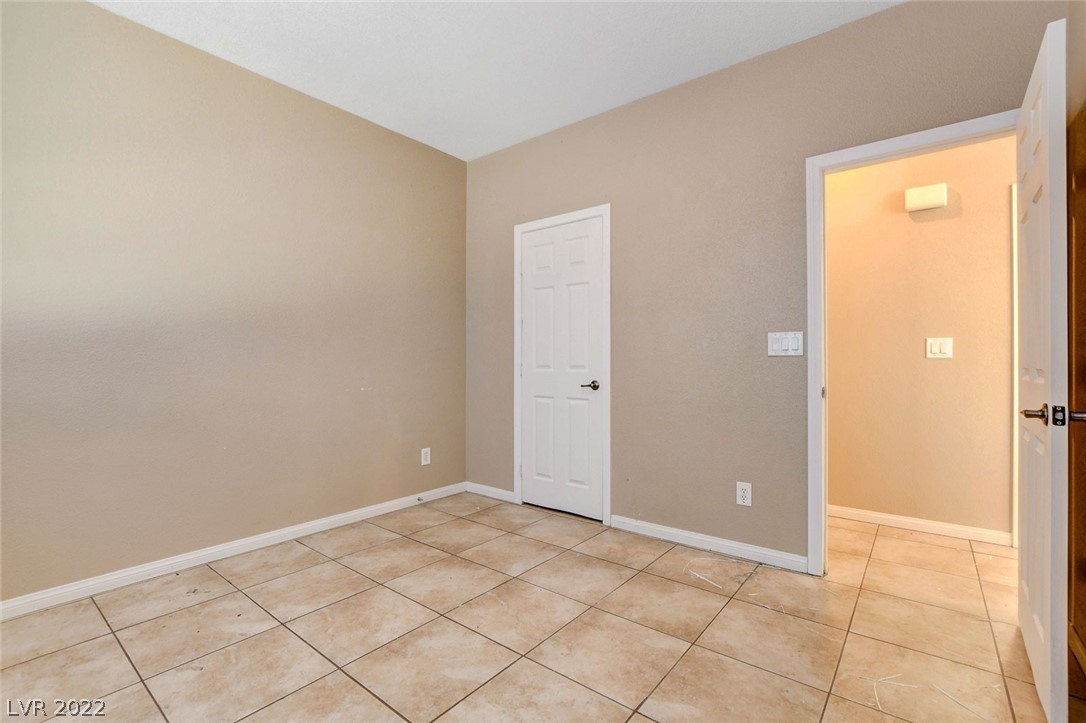 7273 Commanche Agate Court