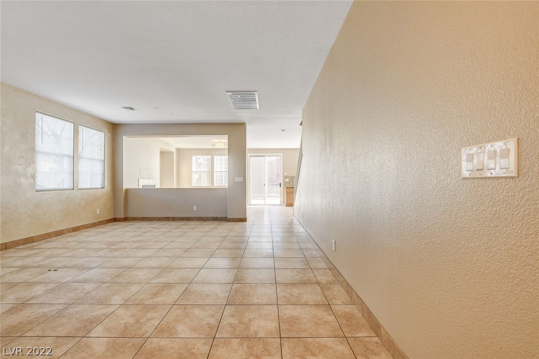 7273 Commanche Agate Court