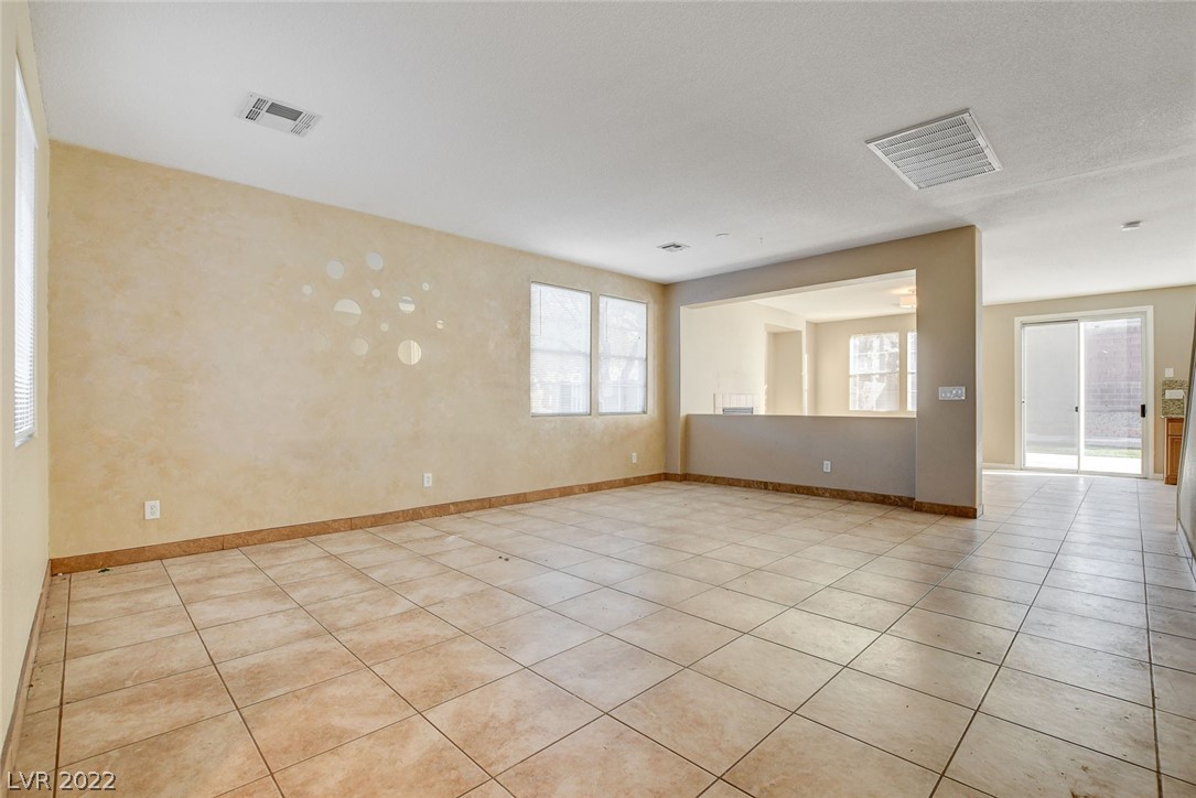 7273 Commanche Agate Court