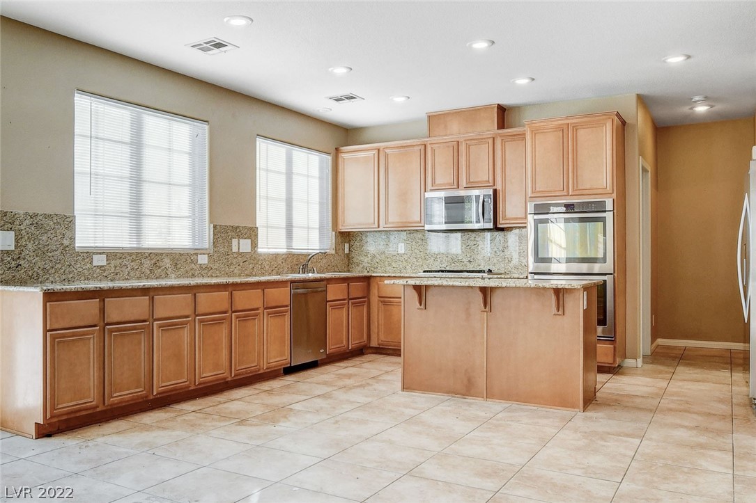 7273 Commanche Agate Court
