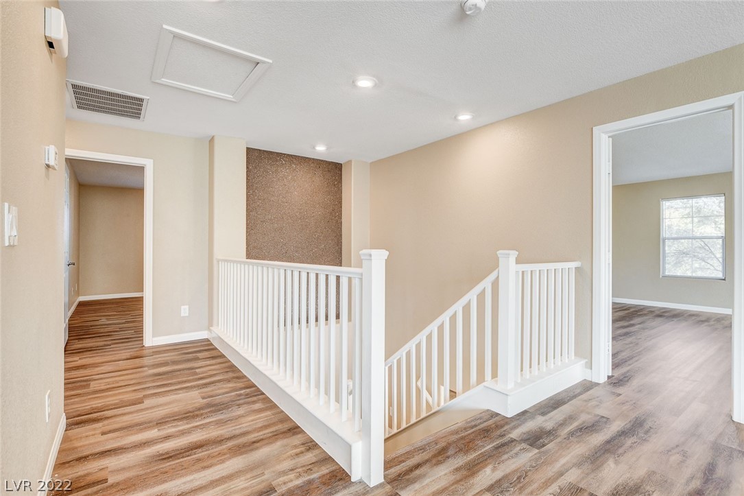 7273 Commanche Agate Court