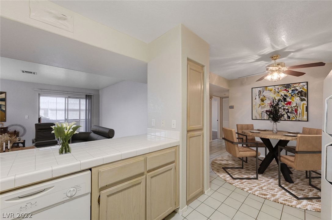 2725 S Nellis Boulevard Unit: 1159