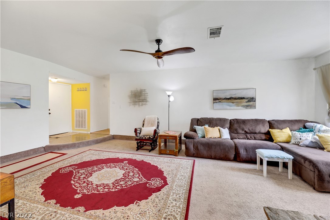 824 Antelope Way