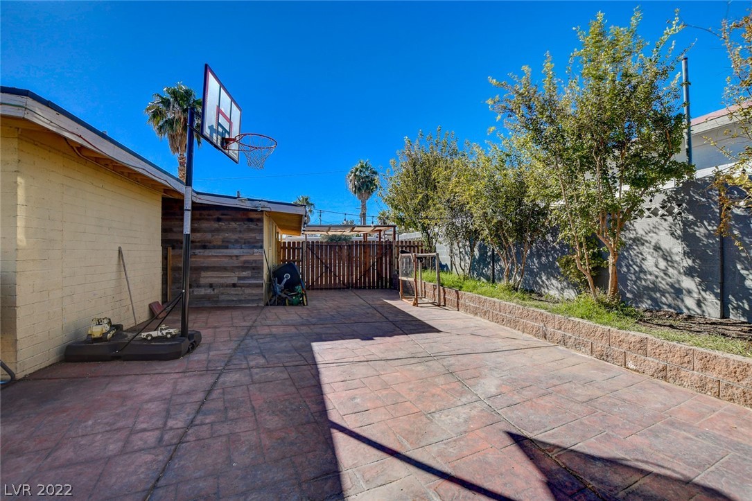 1020 Nassau Drive