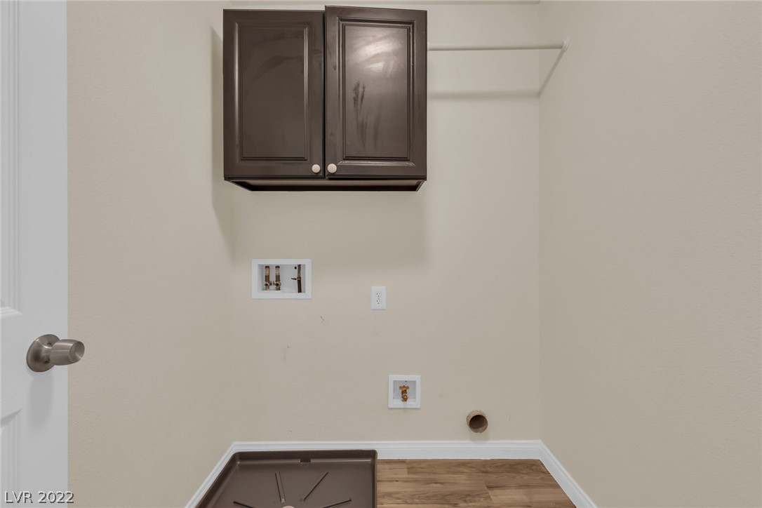 6136 Kinderhook Court