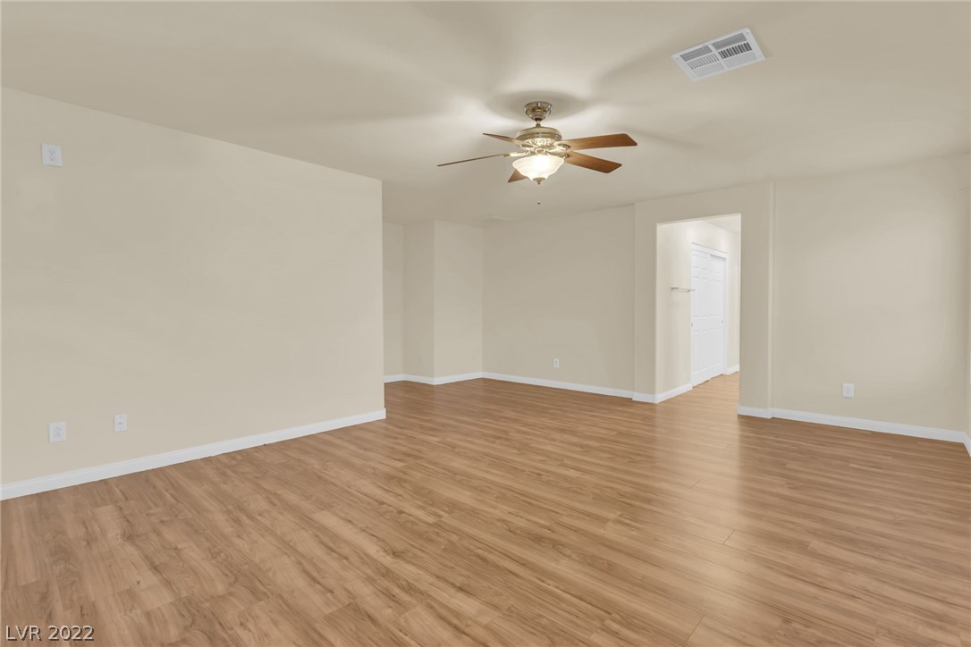 6136 Kinderhook Court