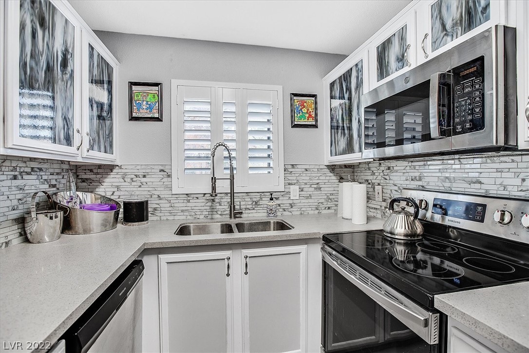 2966 Juniper Hills Boulevard Unit: 203