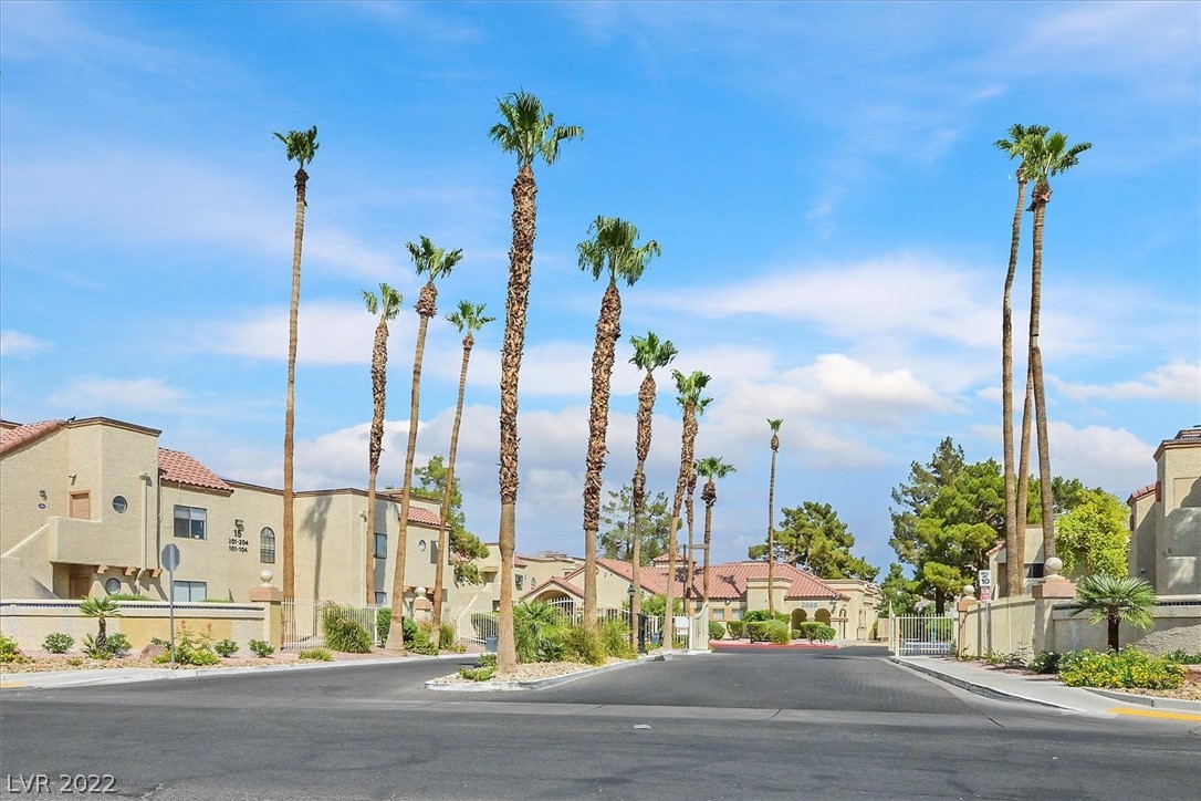 2966 Juniper Hills Boulevard Unit: 203