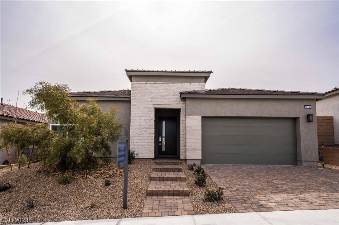 10185 Copper Meadow Avenue