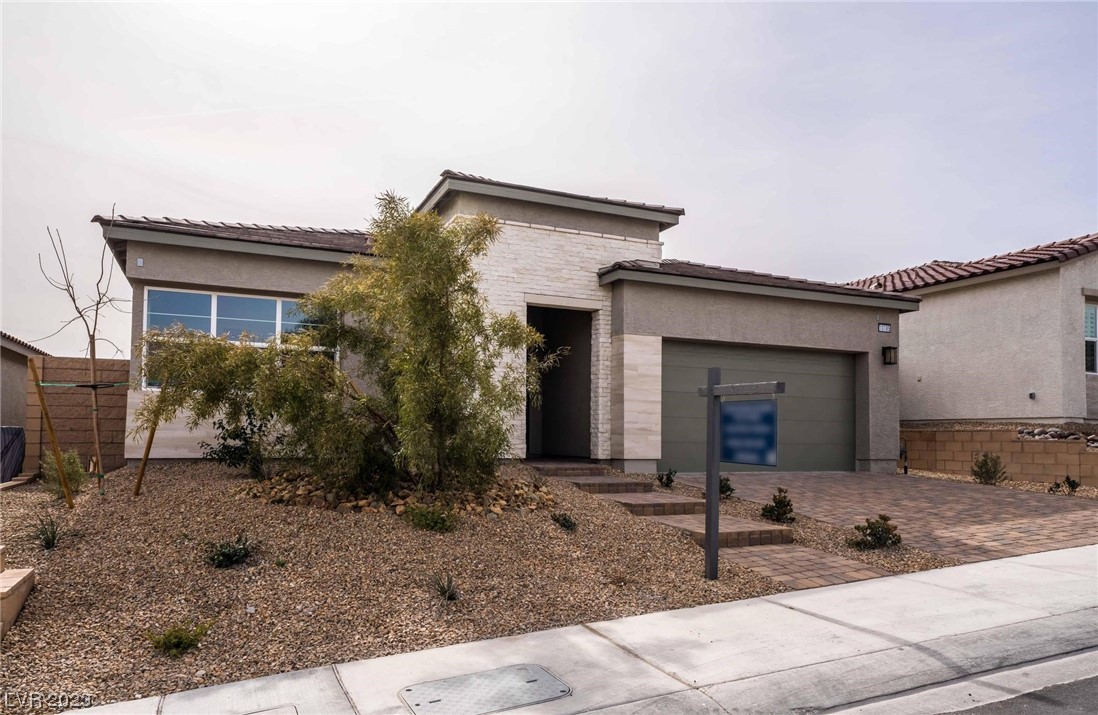 10185 Copper Meadow Avenue