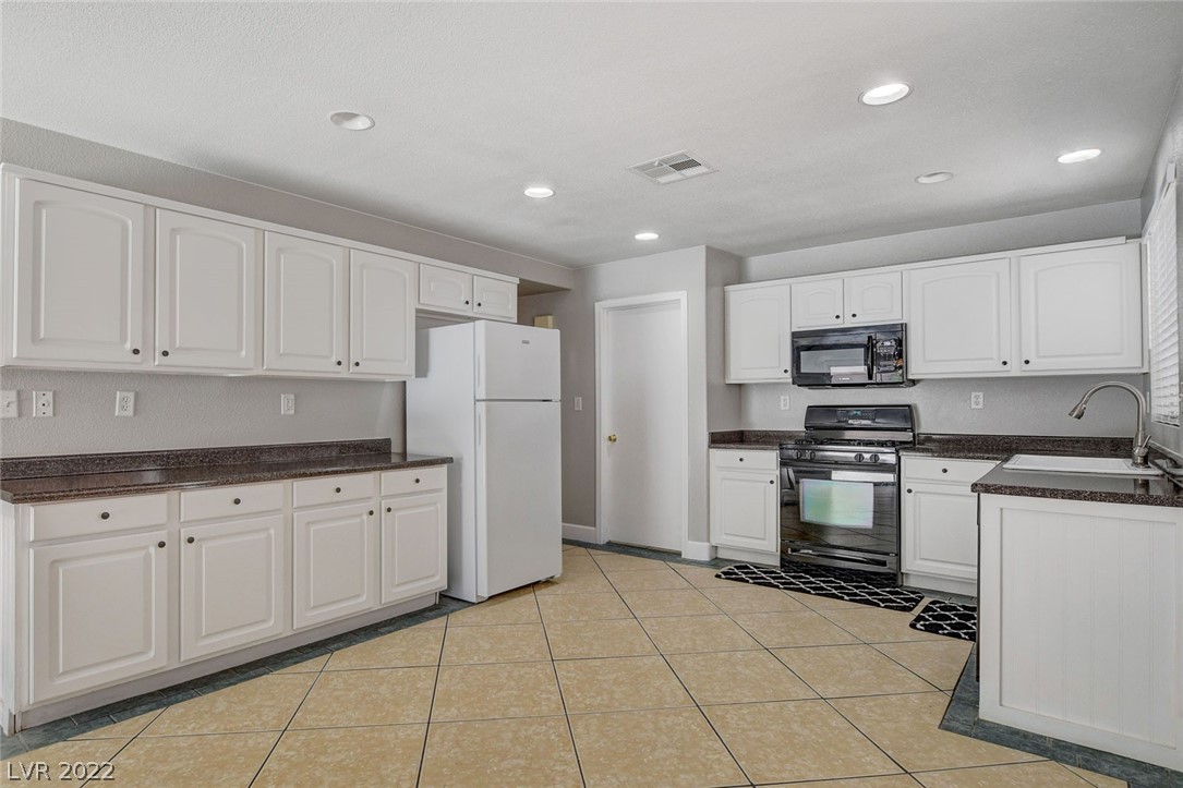 9641 Christine View Court