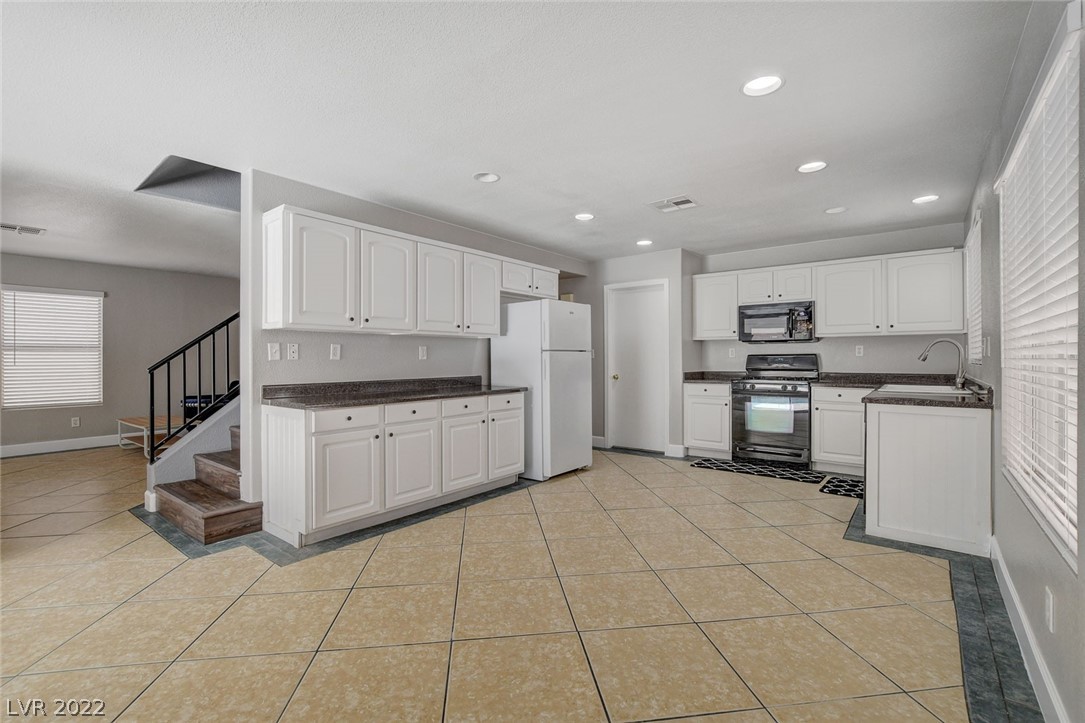 9641 Christine View Court