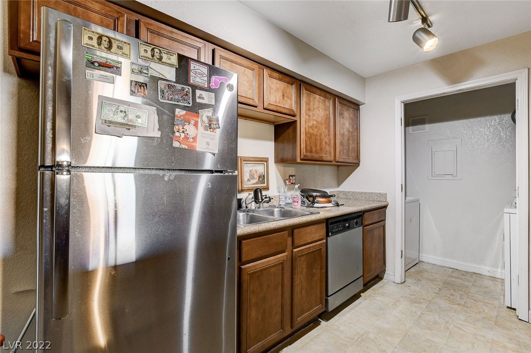 3135 S Mojave Road Unit: 218