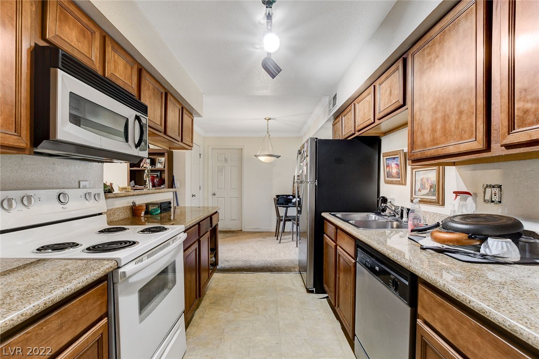 3135 S Mojave Road Unit: 218