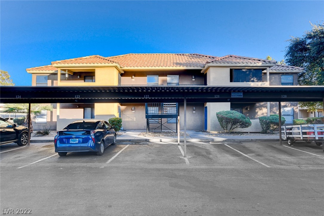 3135 S Mojave Road Unit: 218