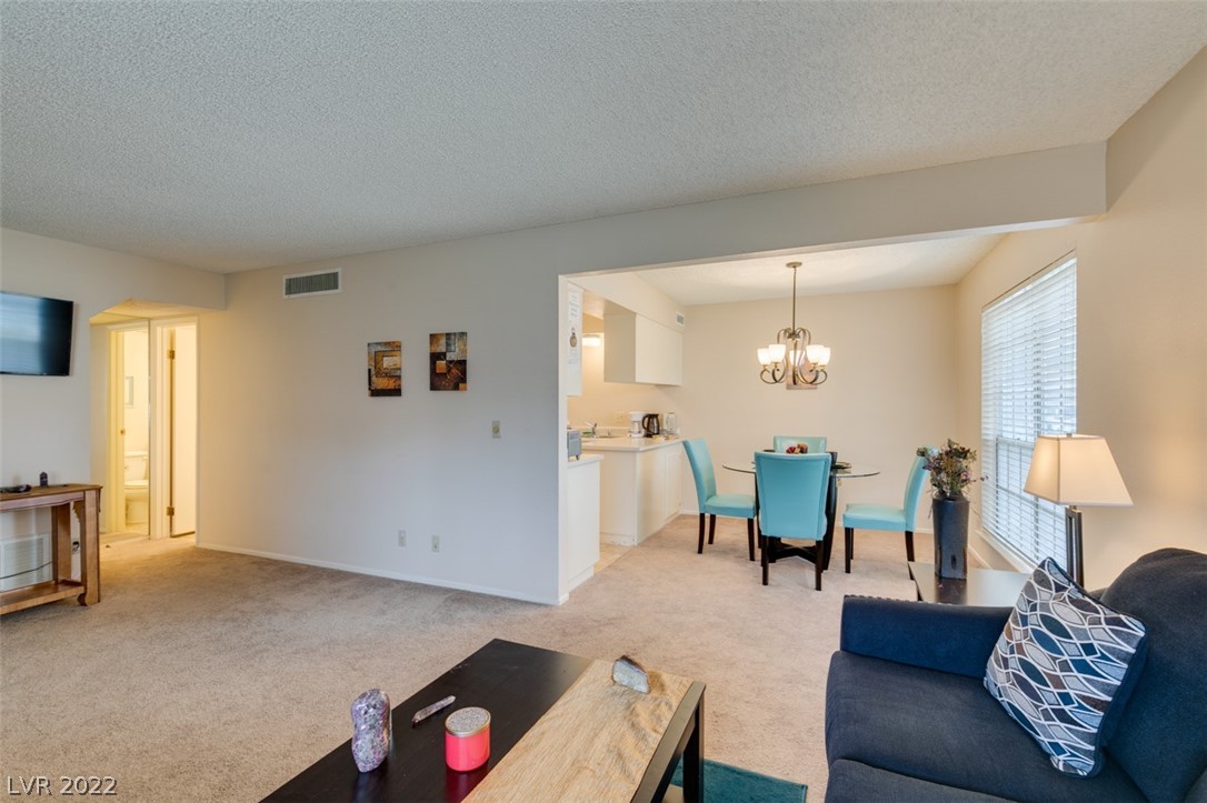 3141 Pinehurst Drive Unit: B