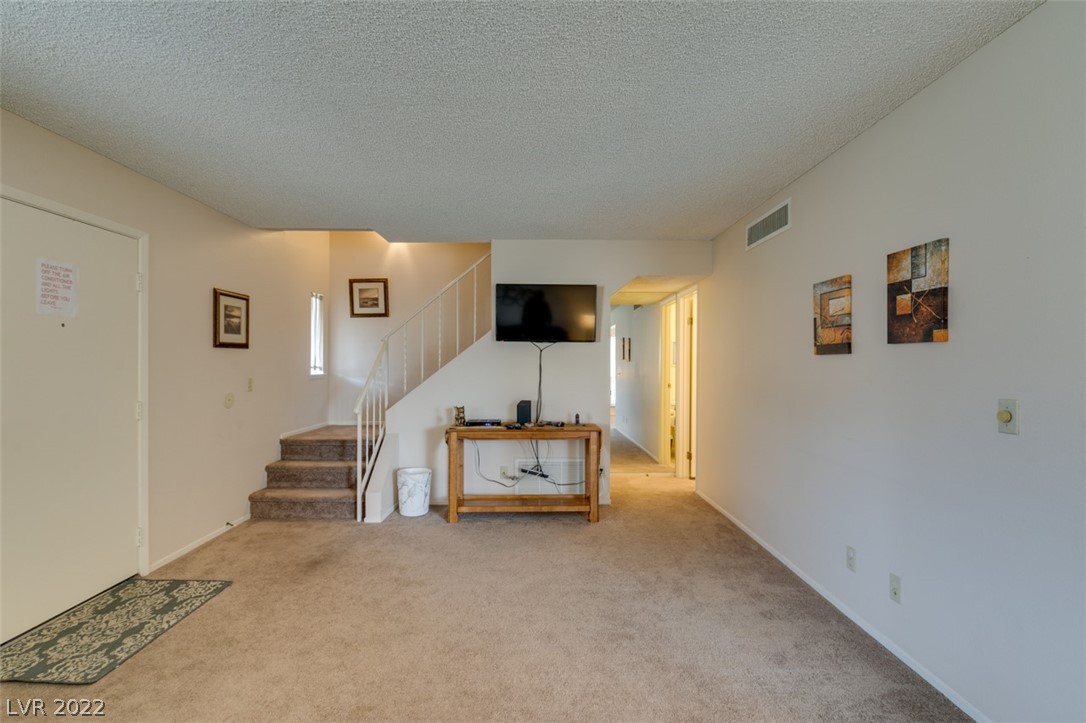3141 Pinehurst Drive Unit: B