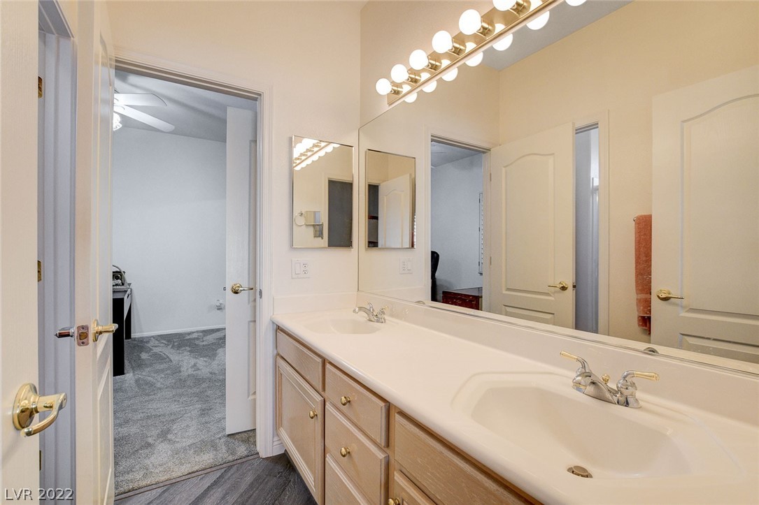 8105 Bandoleer Court
