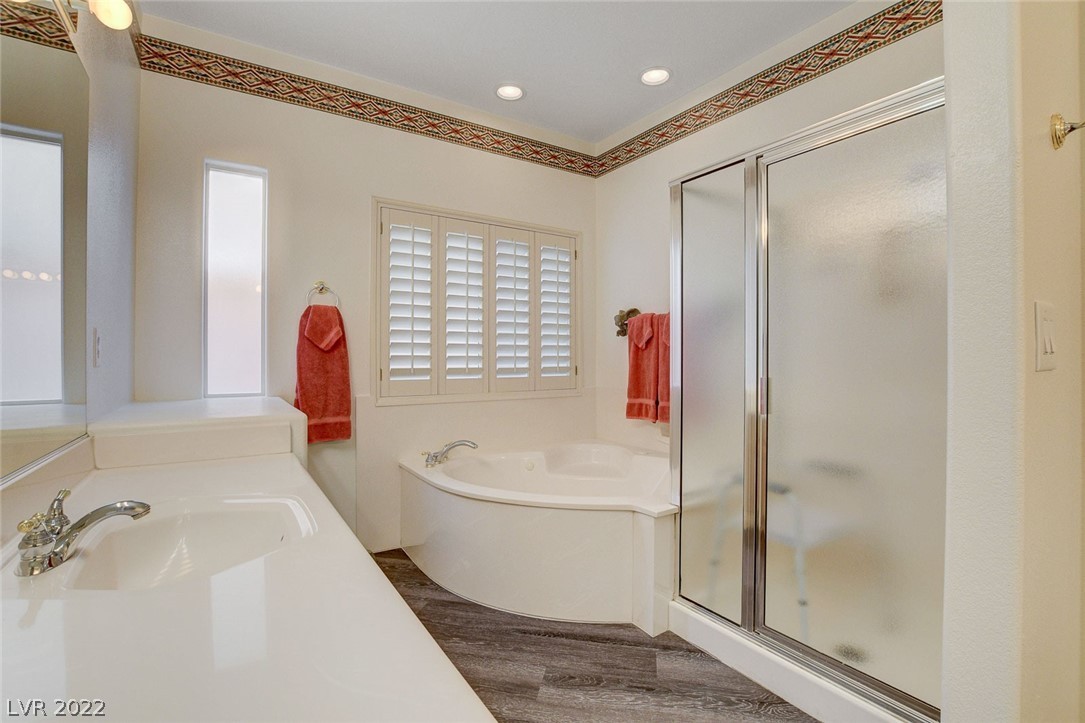 8105 Bandoleer Court