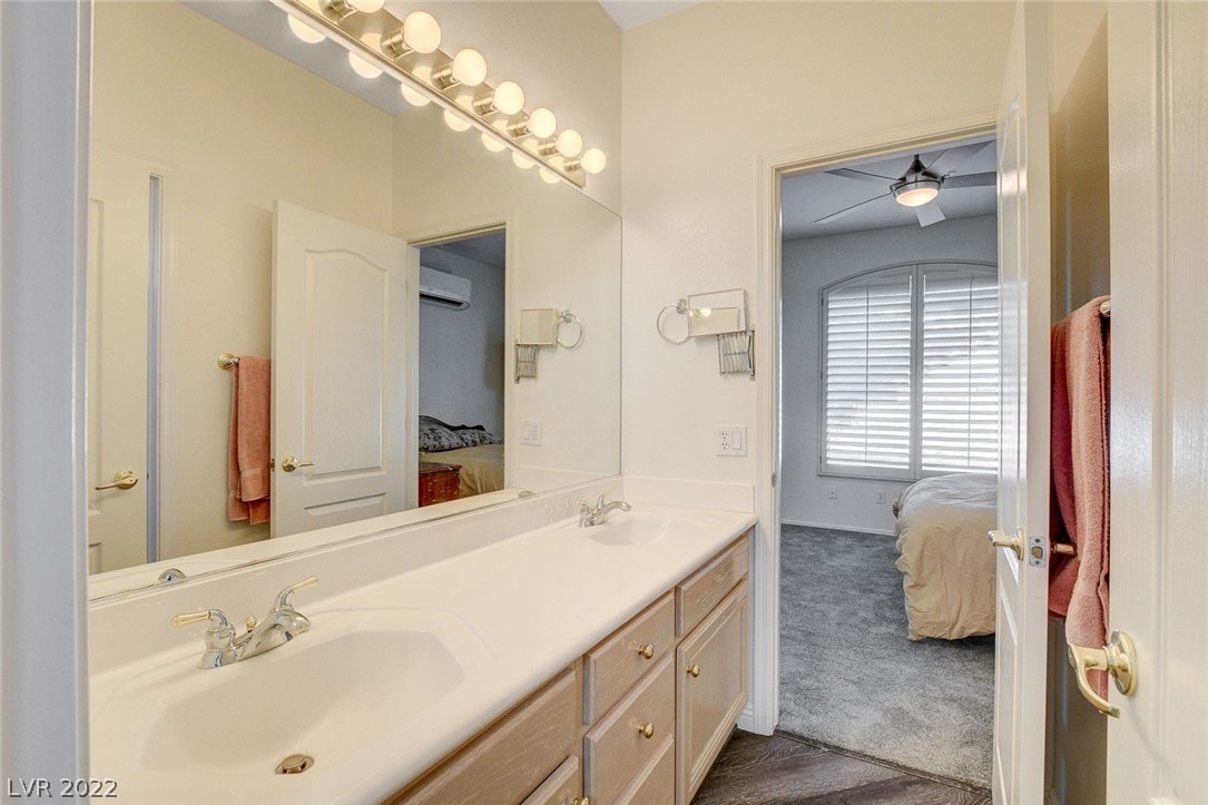 8105 Bandoleer Court