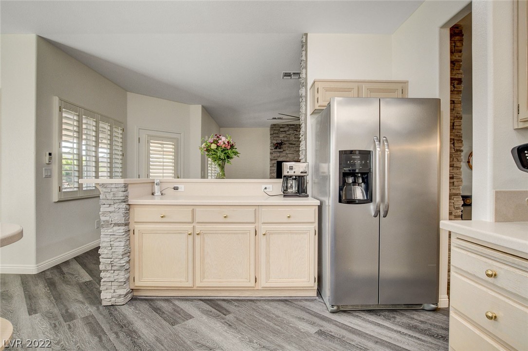 8105 Bandoleer Court