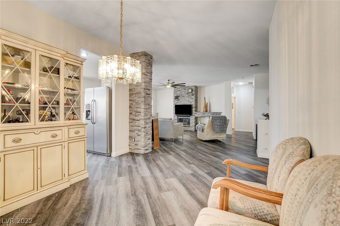8105 Bandoleer Court