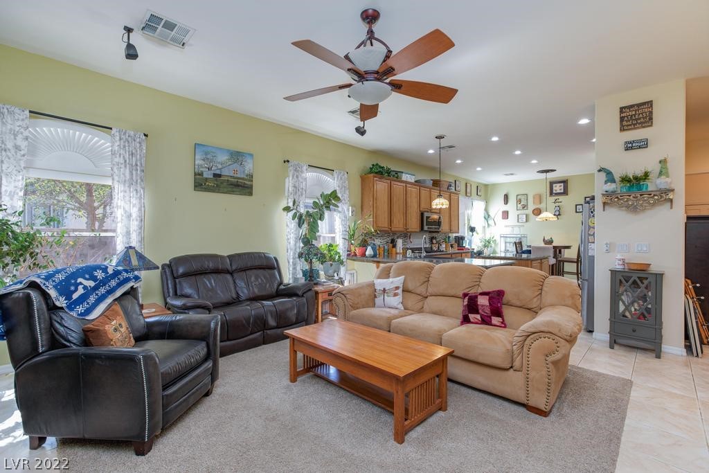 8090 Villa Del Viento Drive