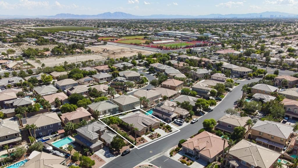8090 Villa Del Viento Drive