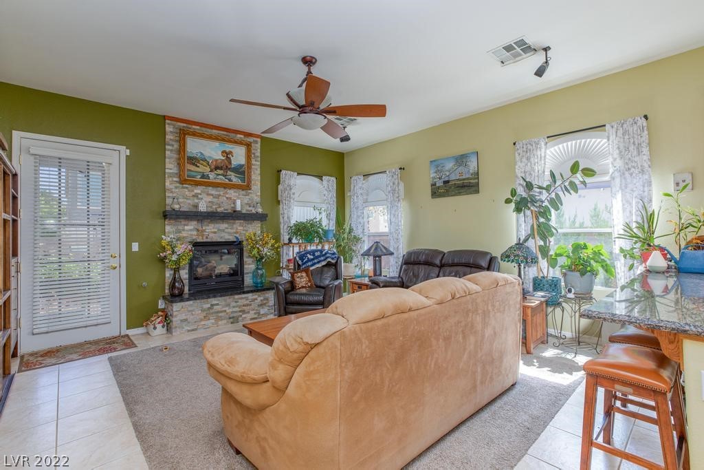 8090 Villa Del Viento Drive