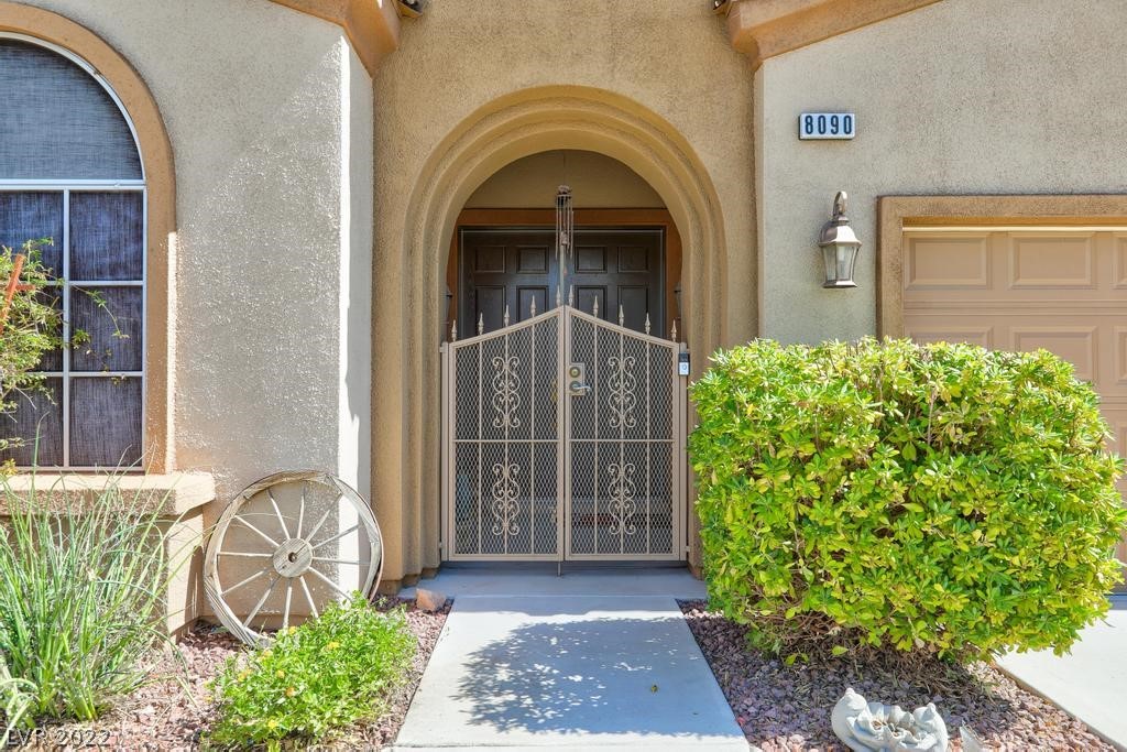 8090 Villa Del Viento Drive