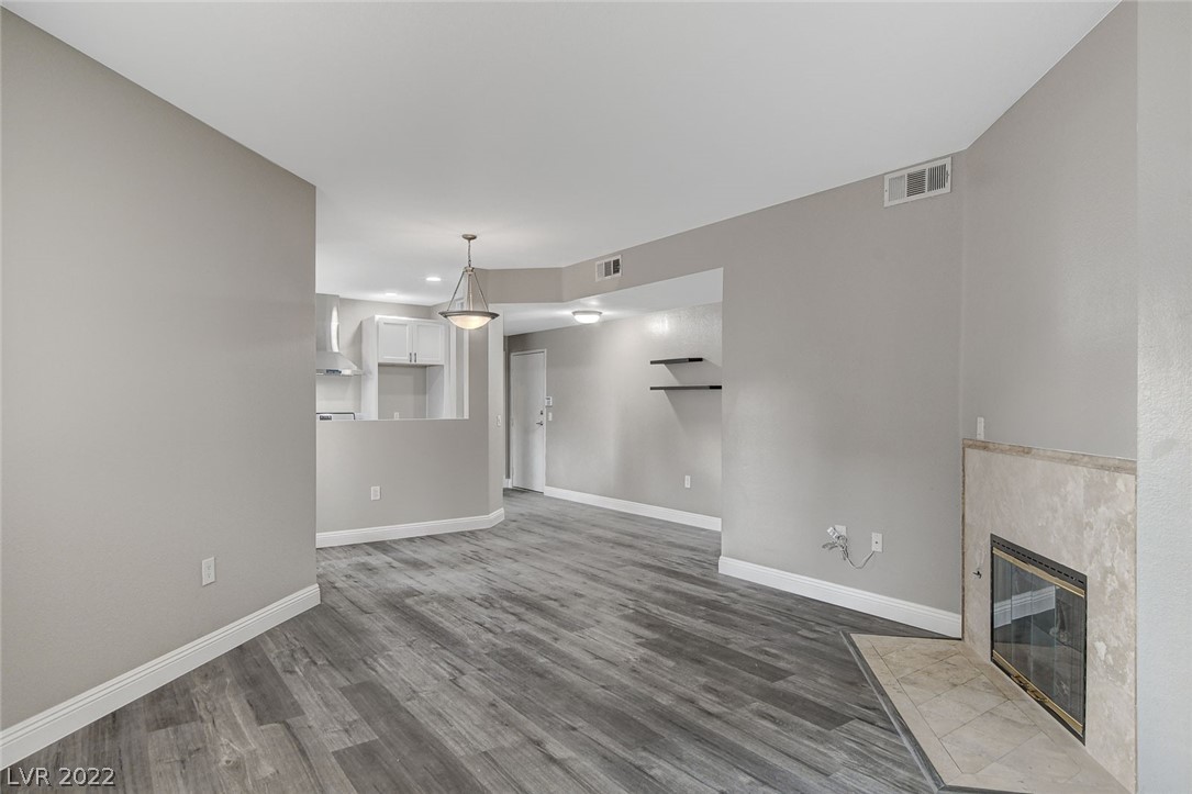 5250 S Rainbow Boulevard Unit: 1025