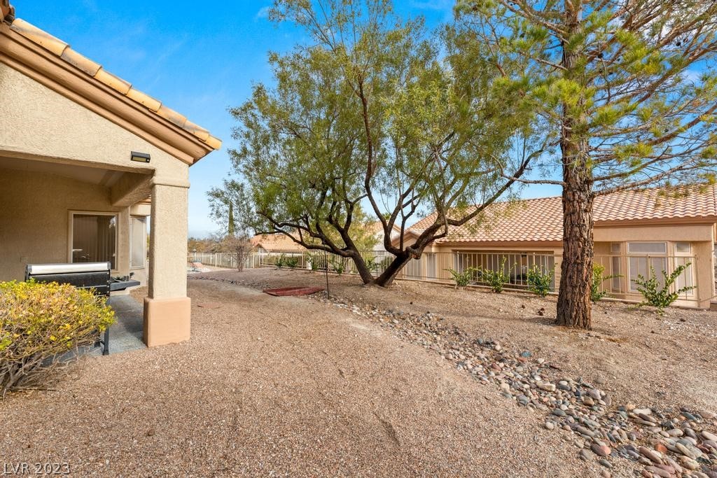2644 Youngdale Drive