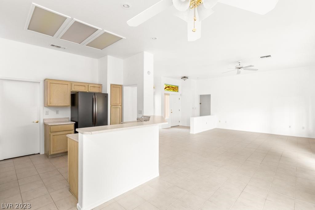 2644 Youngdale Drive