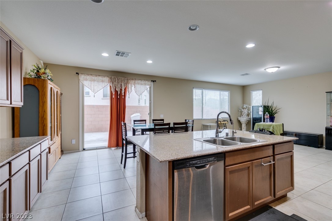 5966 Smith Valley Road