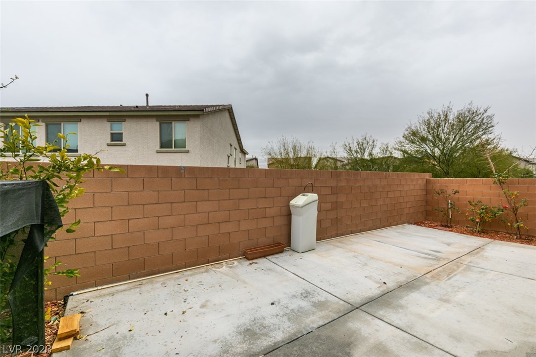 5966 Smith Valley Road