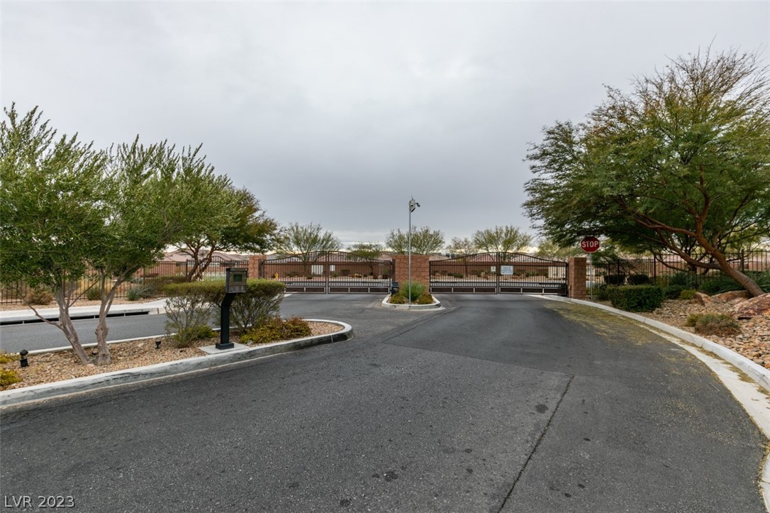 5966 Smith Valley Road