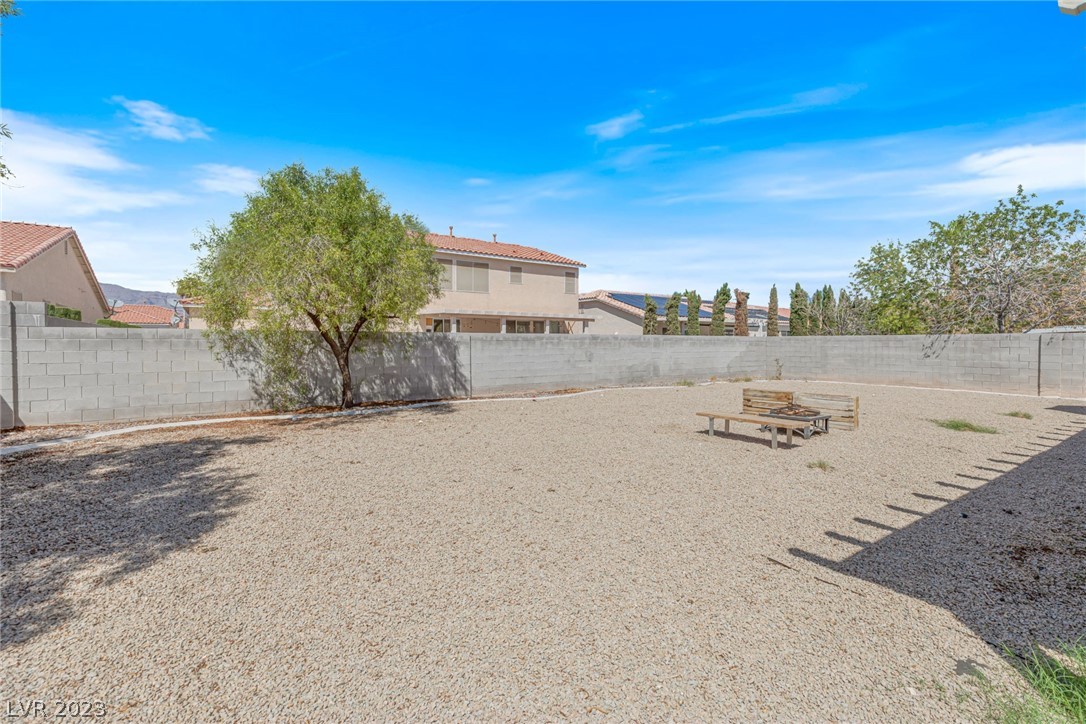 826 Stable Glen Drive