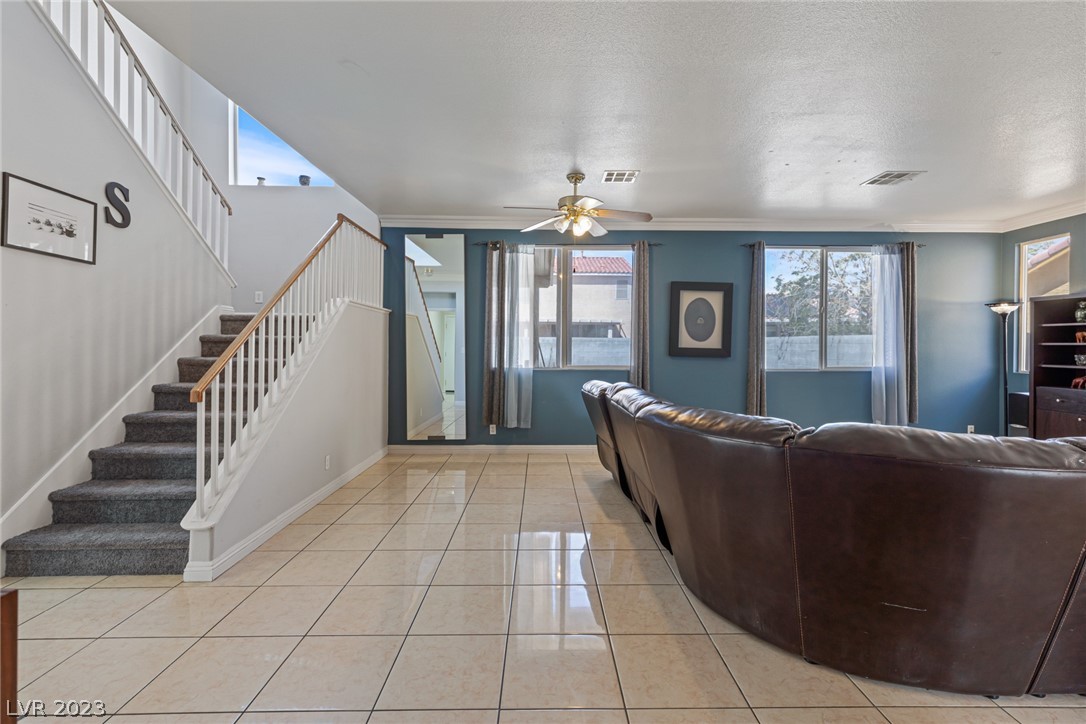 826 Stable Glen Drive