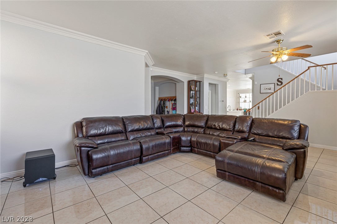 826 Stable Glen Drive