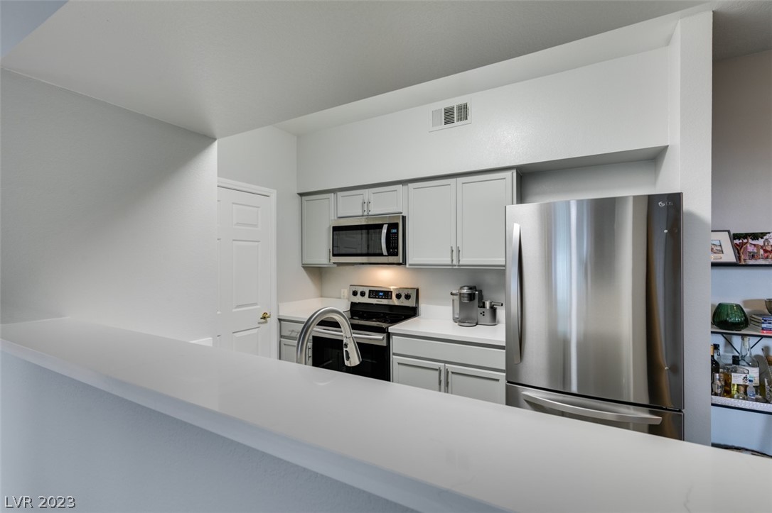 6955 N Durango Drive Unit: 1027