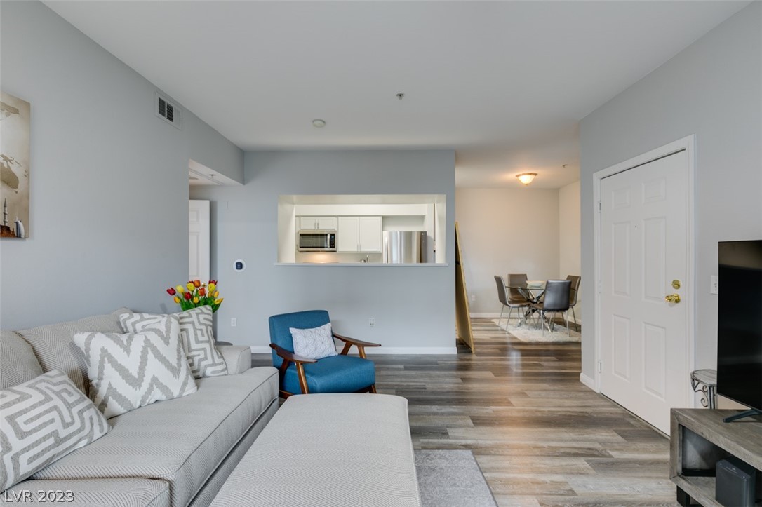 6955 N Durango Drive Unit: 1027