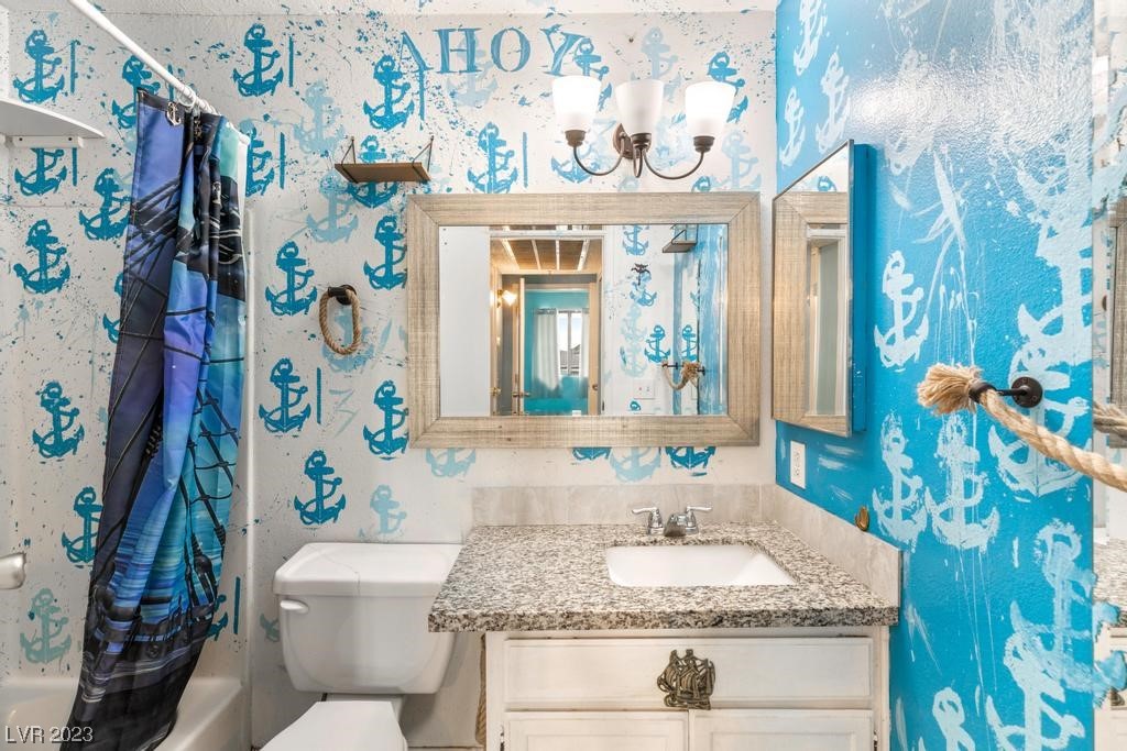 1381 E University Avenue Unit: 307